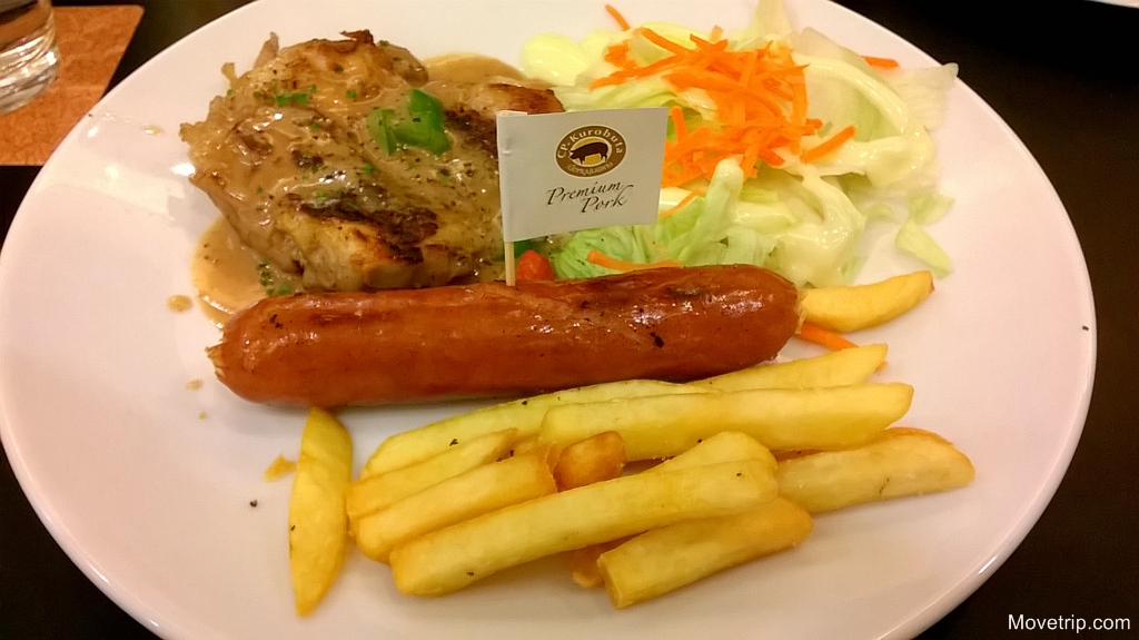 santa-fe-promotion-Chicken-Steak-with-Black-Pepper-Sauce- Kurobuta-Sausage-Premium Easy