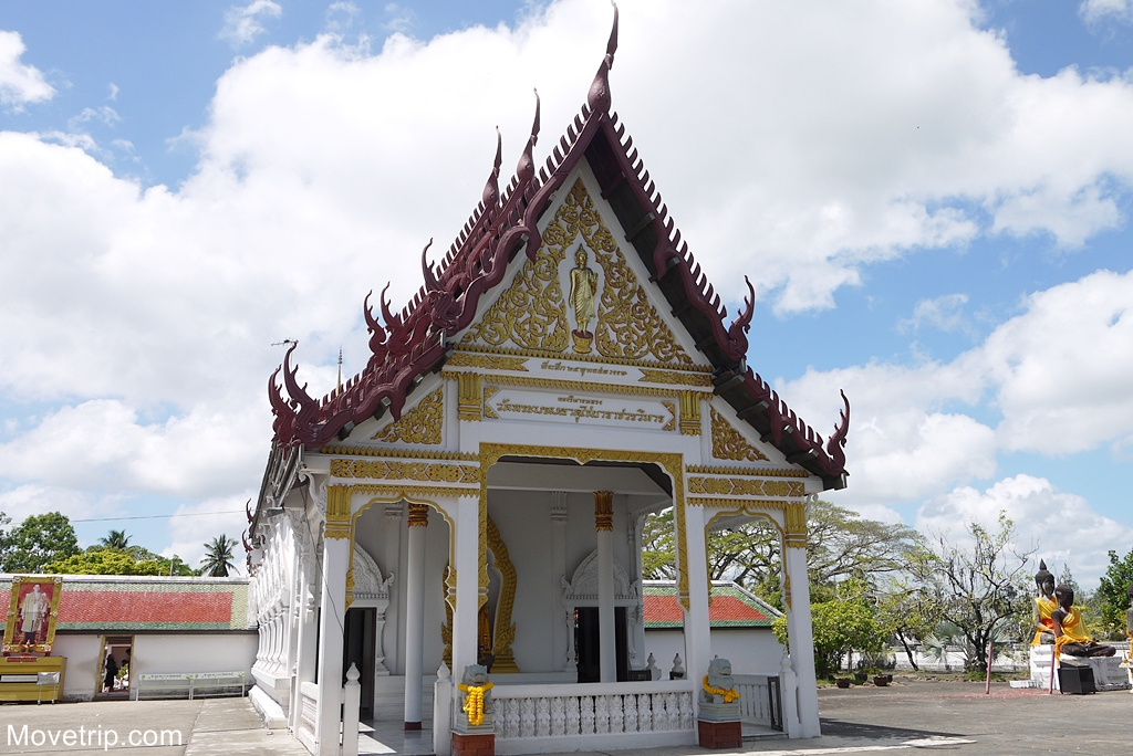 Wat-Phra-Borommathat-Chaiya-Ratchaworawihan-Surat-Thani-5