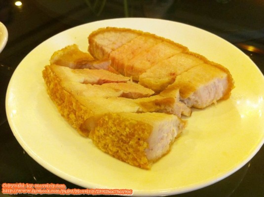 หมูกรอบหล่งฟ่ง